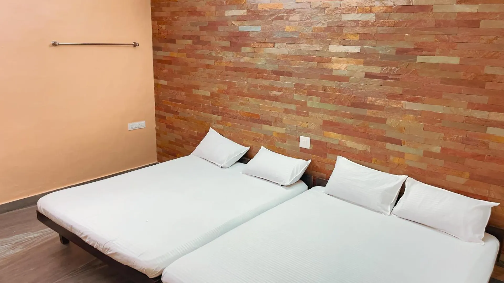 Ppg Homes Kochi فندق